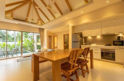 Choeng Thale Maison | V91 Where The Rich People Go Trichada Resort