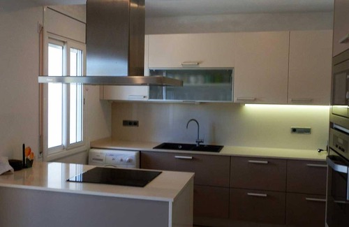 Costa Dorada Maison | Maison de Vacances: Piscine Privée, Près de la Mer, Animaux Bienvenus, Plage pour Chiens