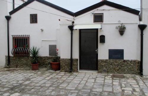 Grottole Maison | Vacanza alla Chiesa Diruta