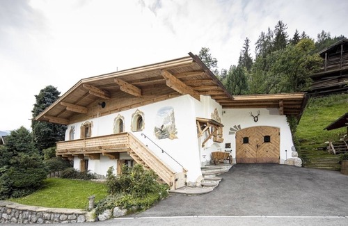 Emberg Maison | Vacation home for 8 guests with 140m² in Kaltenbach in the Zillertal (294787)