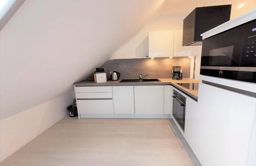 Gross Zicker Appartement | Vacation apartment with sea view and garden use - Haus Inselwind FeWo MEERsicht