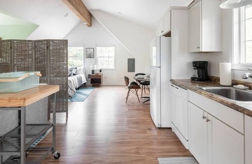 Ashcreek Appartement | Vacation and Remote Work! Enjoy all PDX offers!