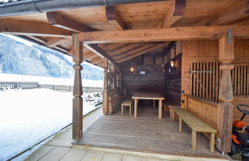 Distelberg Appartement | Vacation apartment 5 min to the ski area in Aschau im Zillertal 1st floor
