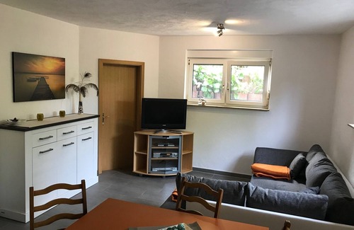 Eisenhuettenstadt Appartement | Vacation apartment with separate entrance