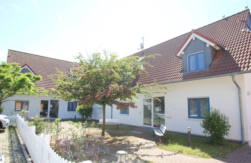 Breege Appartement | Vacation apartment near the water with balcony, sea view - Villa Seeschwalbe FeWo 10