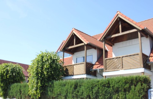 Breege Appartement | Vacation apartment near the water with balcony, sea view - Villa Seeschwalbe FeWo 10