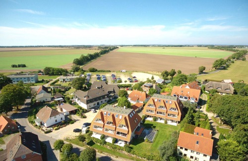 Breege Appartement | Vacation apartment near the harbor with balcony and sea view - Hafenhäuser Breege FeWo 14