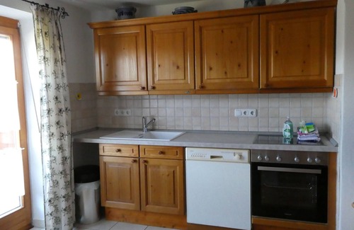 Saaldorf-Surheim Appartement | 120 m² Ferienwohnung mit 2 sep. Schlafzimmern