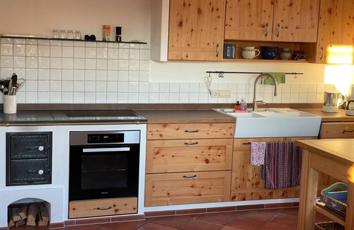 Saaldorf-Surheim Appartement | Vacation apartment 118 sqm with garden and terrace