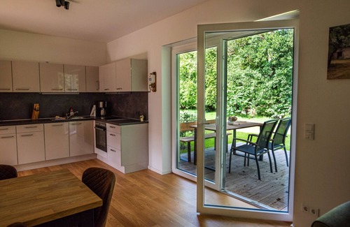 Burg-Dorf Appartement | Vacation apartment "Burg" (ground floor) - in the four-sided courtyard