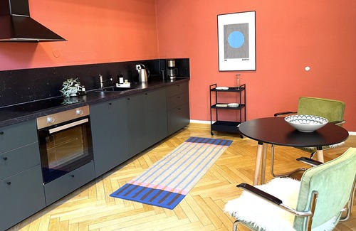Frankfurt an der Oder Appartement | 170sqm - lots of space in a Wilhelminian style building with 2 free parking spaces