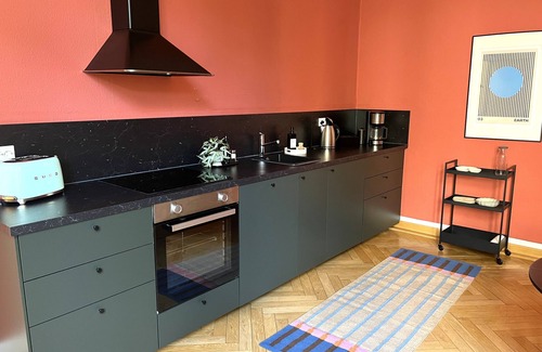 Frankfurt an der Oder Appartement | 170sqm - lots of space in a Wilhelminian style building with 2 free parking spaces