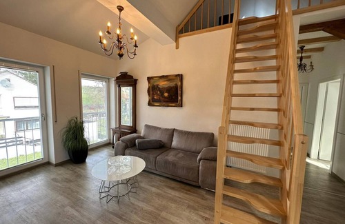 Neuleiningen Appartement | Vacation apartment on the Mühlenwanderweg OG