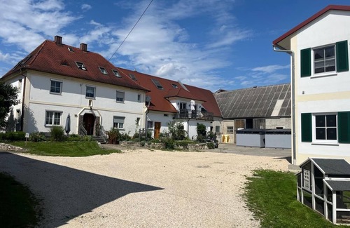 Dillingen an der Donau Appartement | Vacation apartment (49m2) with modern bathroom