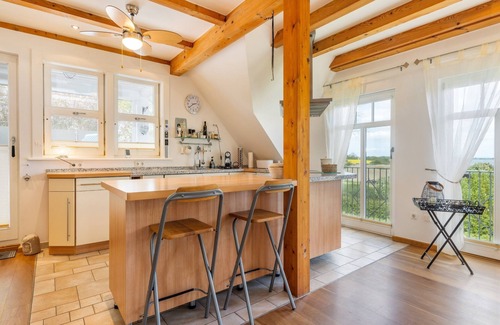 Zudar Appartement | Vacation apartment/apartment for 6 guests with 145m² in Garz/Rügen (295238)