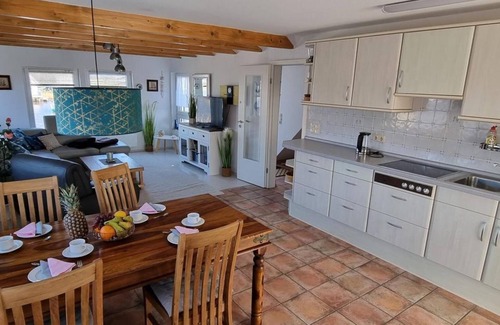 Harlesiel Appartement | Vacation apartment Am Yachthafen 100 upper floor - Holiday apartment Am Yachthafen 100 OG