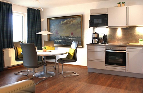 Oertzenhof Appartement | Vacation apartment "Apartment 6.16 am Yachthafen" on Poel