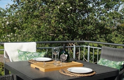 Schortens Appartement | Vacation apartment/apartment for 4 guests with 67m² in Schortens (162436)