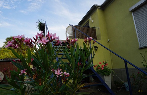 Letschin Appartement | Vacation apartment at the edge of the field