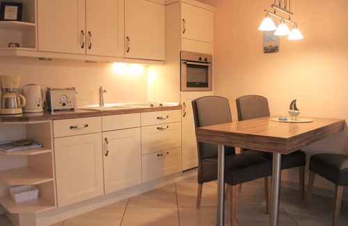 Oertzenhof Appartement | Vacation apartment "Blümchen" on Poel