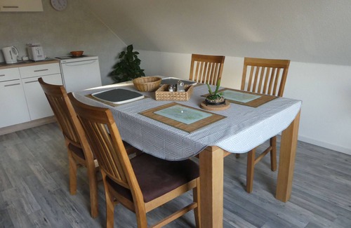 Hemeln Appartement | Chambre d'hôtes / appartement de vacances Bramwaldblick - chambre double