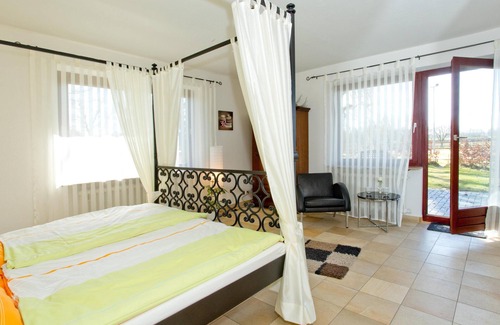 Toppenstedt Appartement | NEW Holiday apartment Zum Kaminzimmer