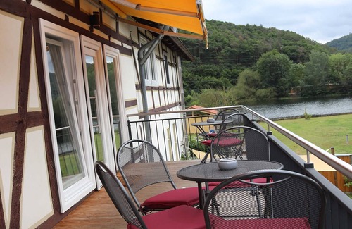 Hemfurth-Edersee Appartement | Vacation apartment Eder-Ufer 1 - Holiday apartments Eder-Ufer