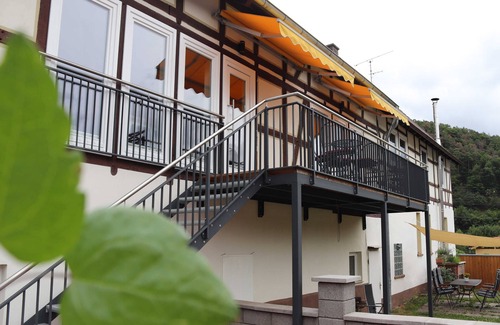 Hemfurth-Edersee Appartement | Vacation apartment Eder-Ufer 1 - Holiday apartments Eder-Ufer
