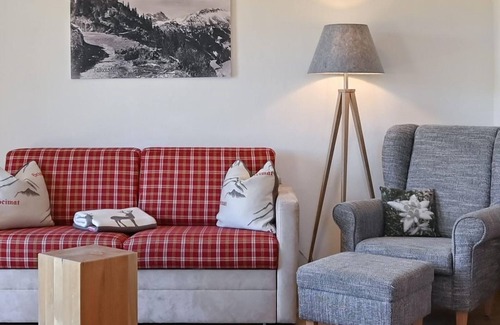Rofleuten Appartement | Vacation apartment Falkenstein No. 4 on the first floor - Landhaus am Rosenbächle
