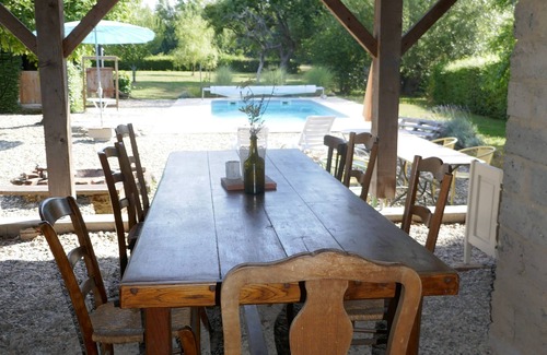 Montcony Appartement | Vacation apartment "Grenier" in a former farmhouse with pool