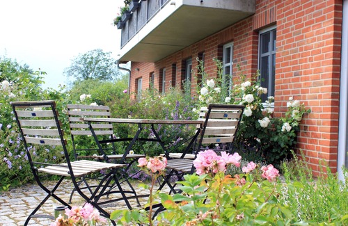 Satow Appartement | Vacation apartment Heckenrose Country vacation on the Mecklenburg Baltic Sea coast