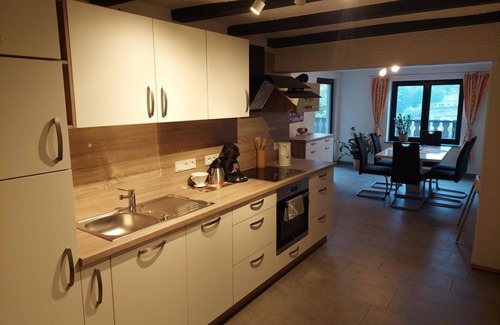Waxweiler Appartement | Vacation apartment Holiday Prümtal - 4-bed vacation apartment shower/WC
