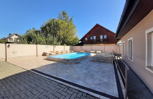 Balatonlelle Appartement | Appartement / app. pour 6 personnes avec 70m² à Balatonlelle (125029)