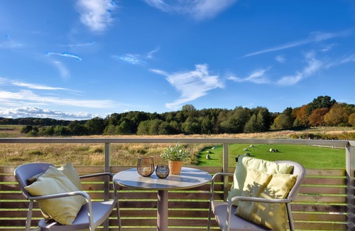 Putbus Appartement | Vacation apartment in the Wreecher Idyll on Lake Wreechen