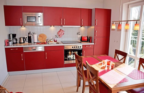 Rugen Island Appartement | Appartement de vacances Morgentau avec sauna et balcon - appartements de maître avec cheminée, sauna et