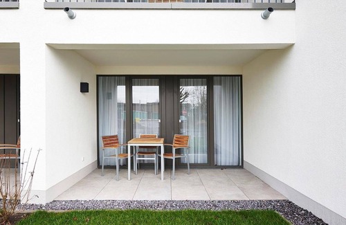 Bensersiel Appartement | Vacation apartment near the beach with terrace incl. free use of swimming pool & sauna - Deichhäuser Anna