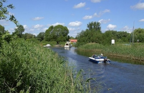 Neukalen Appartement | Vacation apartment on the Peenestrom