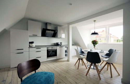 Stralsund Appartement | Appartement sur Strelasund 150m de la plage Wi-Fi 100Mbits (Rénové 07-2017)
