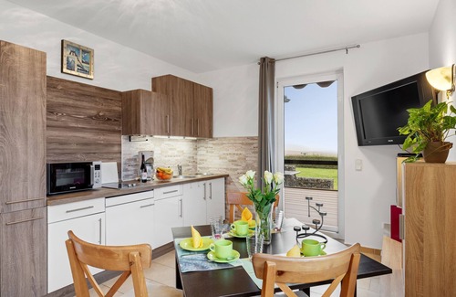 Kroepelin Appartement | Vacation apartment OstseeNähe OFC 34 - Holiday apartment OstseeNähe