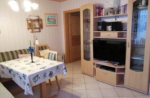 Litschau Appartement | Vacation apartment with large garden with solar-heated swimming pool with terrace and sun loungers
