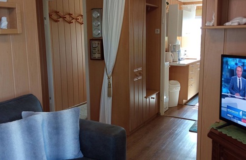Kummerow Maison | Vacation bungalow directly on Lake Kummerow