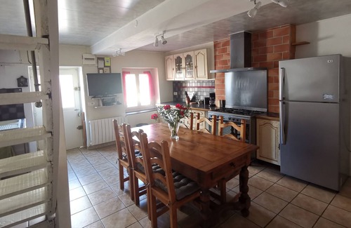 Menat Maison | Gîte de vacances 6/8 personnes