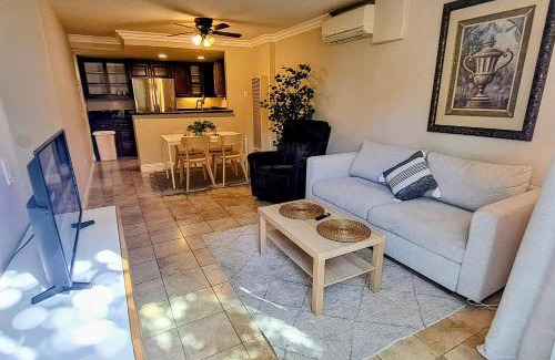 University City Appartement | -Vacation First floor luxury condo La Jolla, Spa, Pool, Gym