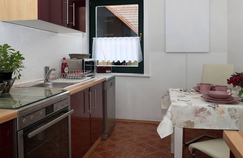 Roevershagen Appartement | Vacation for two... under the thatched roof