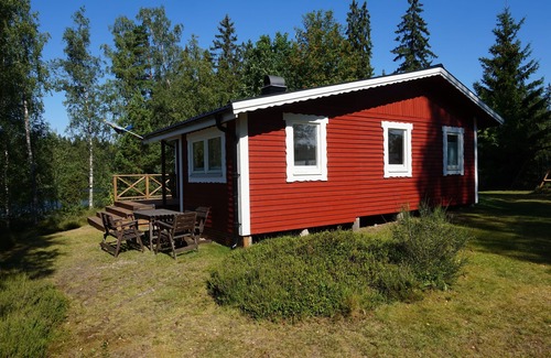 Bor Maison | Bonheur de vacances au bord du lac: maison de vacances Åröbo