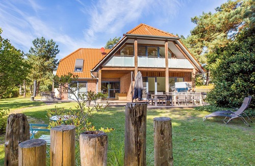 Neuhaus Maison | Vacation home "Hühnergott"
