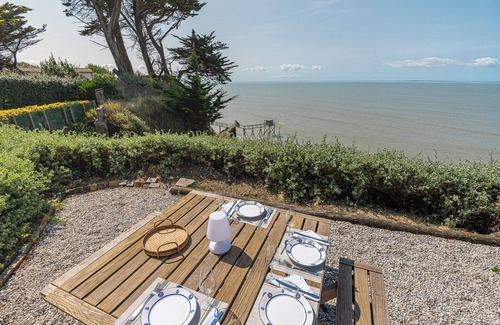 La Bernerie-en-Retz Maison | Maison de vacances face à la mer ; plage à 25m. Grand jardin plein sud