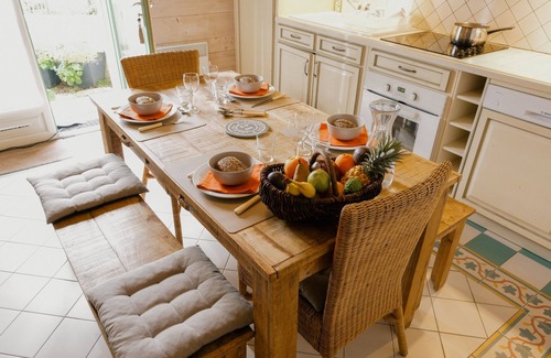 Longeves Maison | Maison Vacances/2 Chambres/La Rochelle à15 mn/Jardin clos/WIFI/Chèques vacances
