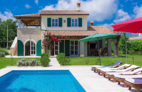 Belavici Maison | Maison Bella by Interhome