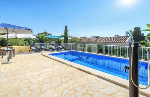 Cala Llombards Maison | Maison de vacances Casa Folara avec vue sur la mer, piscine, Wi-Fi, terrasse et jardin.